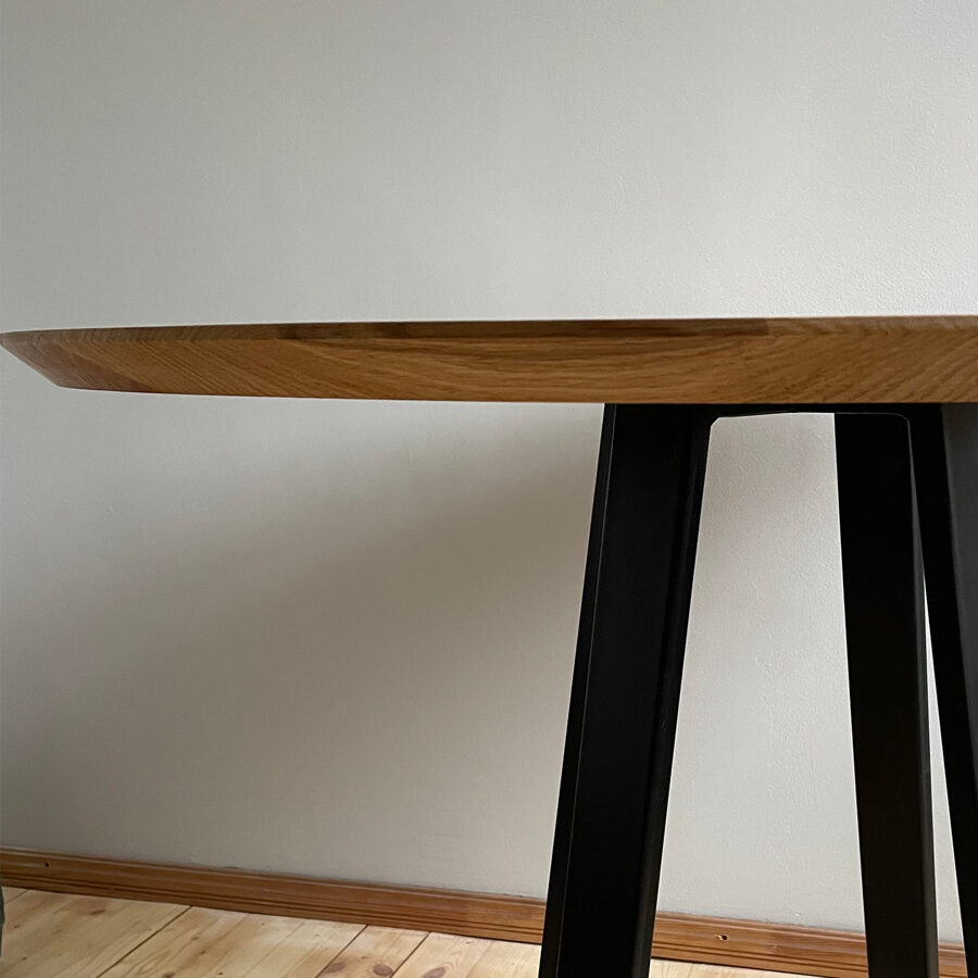 Ozolkoka galds (Ø400 -1100mm) ar metāla kājām, ozols Rustic 26mm biezs